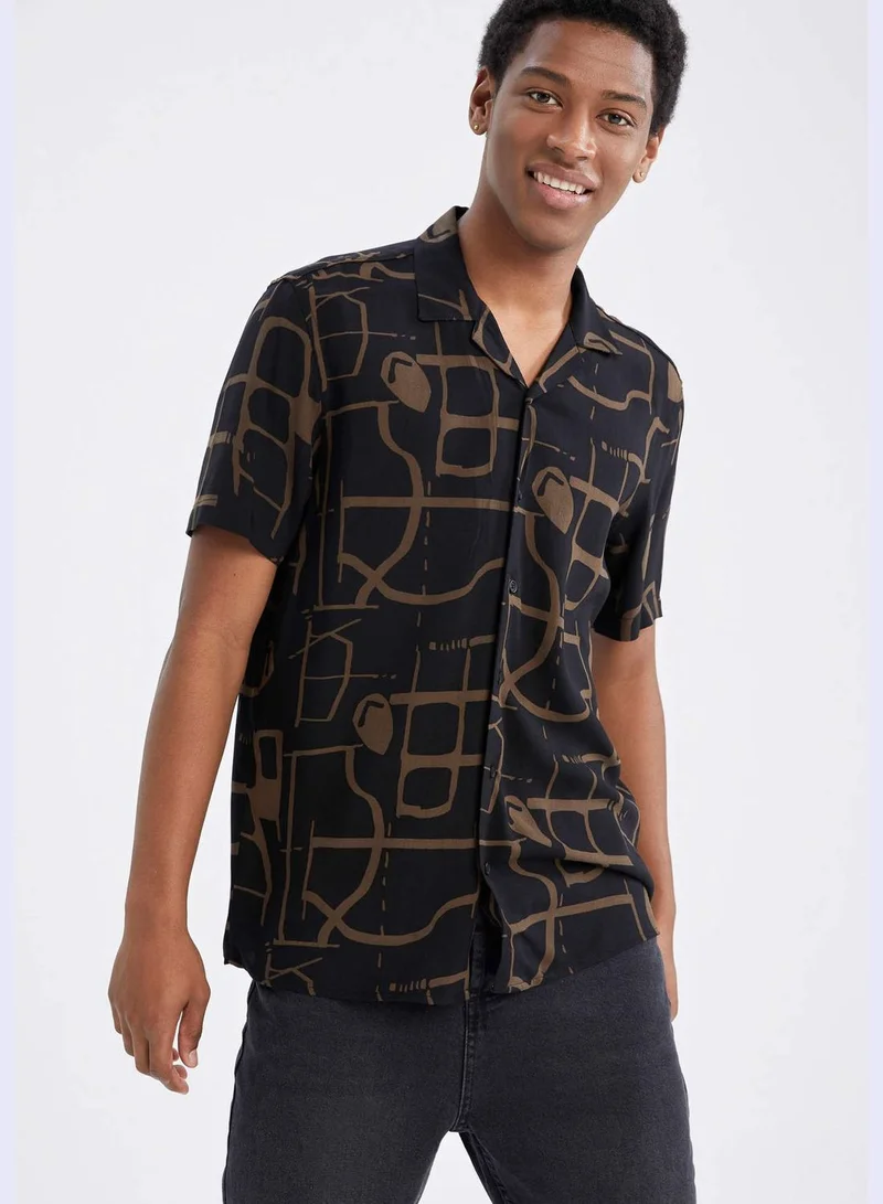 DeFacto Man Regular Fit Woven Short Sleeve Shirt