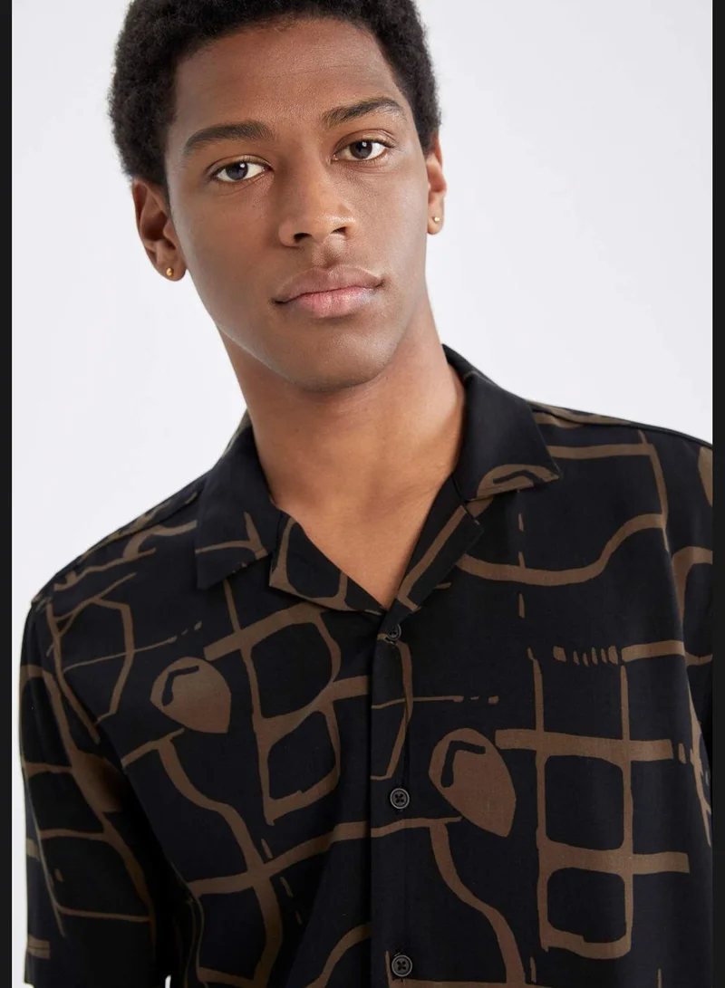 DeFacto Man Regular Fit Woven Short Sleeve Shirt