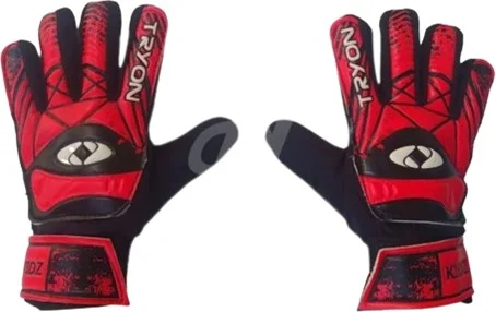 تريون Kidz New Model Red Children's Goalkeeper Gloves
