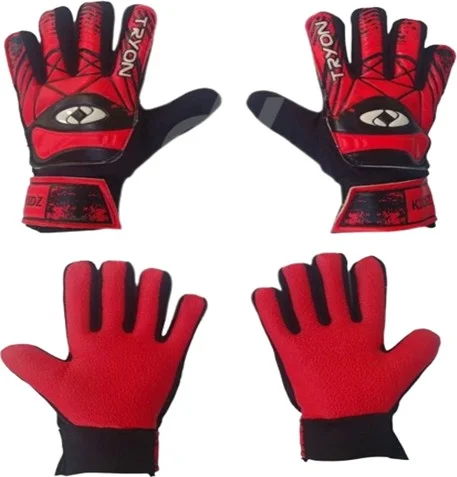 تريون Kidz New Model Red Children's Goalkeeper Gloves
