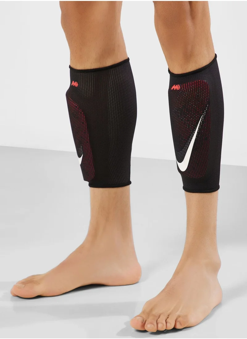 Nike CR7 Mercurial Lite Shin Guards