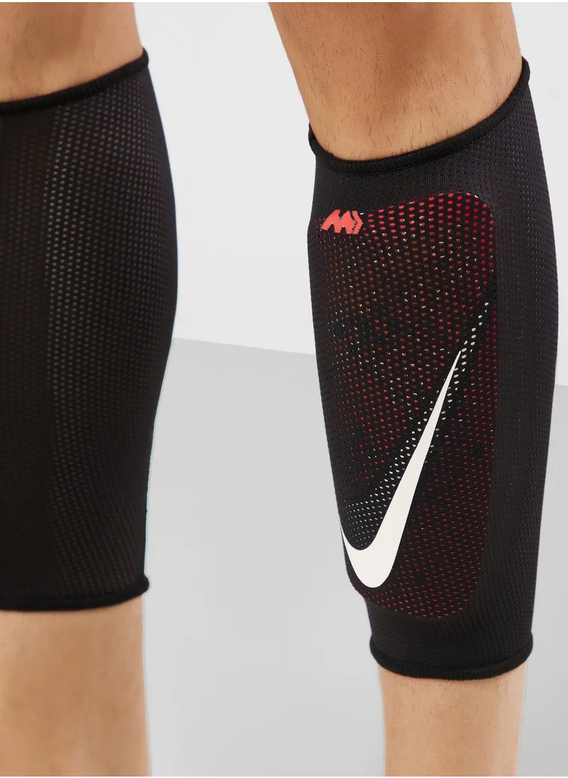 Nike CR7 Mercurial Lite Shin Guards