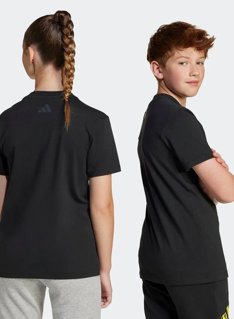 اديداس تيشيرت جرافيك سمايلي وورلد للشباب