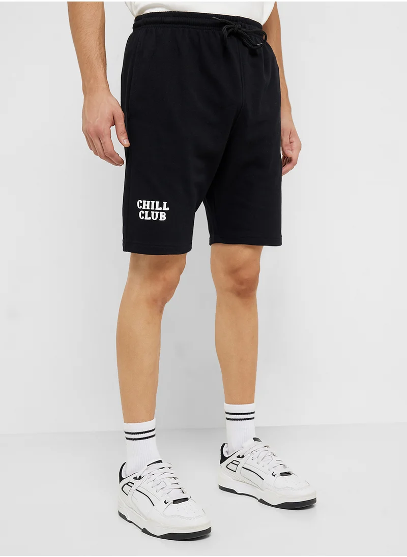 سفنتي فايف بيسيكس Essential Shorts
