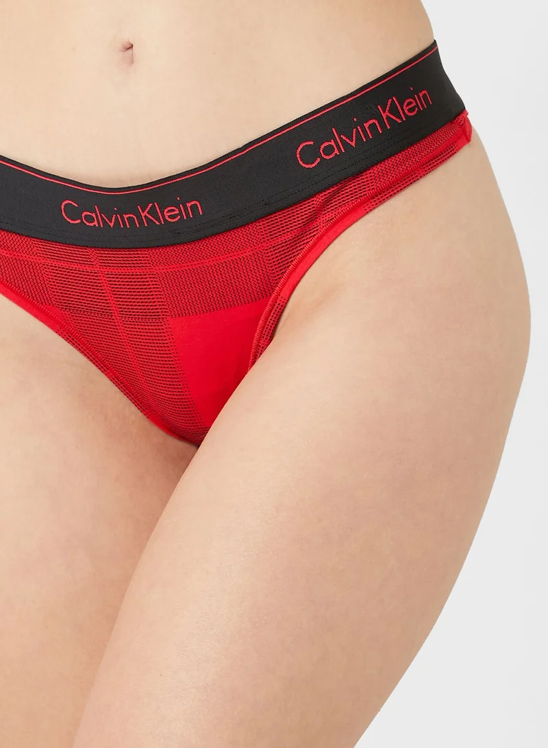 CALVIN KLEIN High Leg Thong