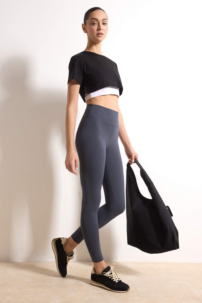 trendyol Anthracite Soft Brushed Fabric Reflective Print Detailed Full Length Knitted Sports Tights - Image 2