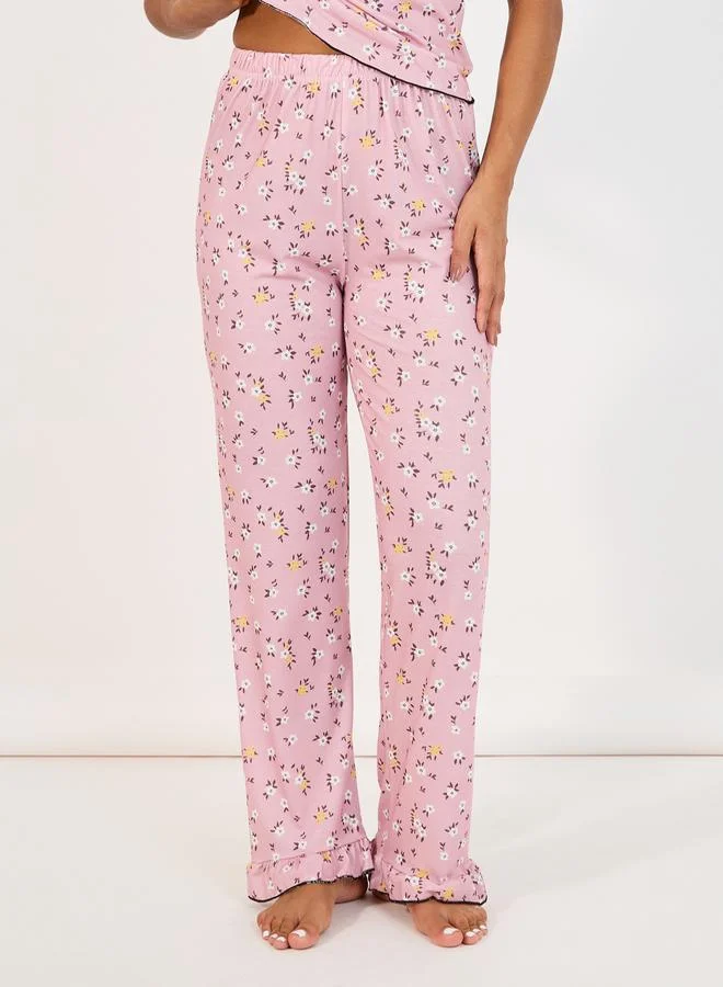 Styli All-Over Floral Print Ruffle Collar T-Shirt & Pyjama Set