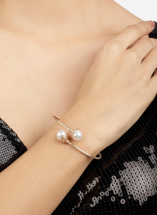 Zaveri Pearls طقم سوار زافيري بيرلز مكون من قطعتين، مصنوع من النحاس الأصفر، بلون ذهبي وردي، مرصع باللؤلؤ والزركونيا المكعبة، بتصميم عصري، للنساء - ZPFK17974 - Image 3