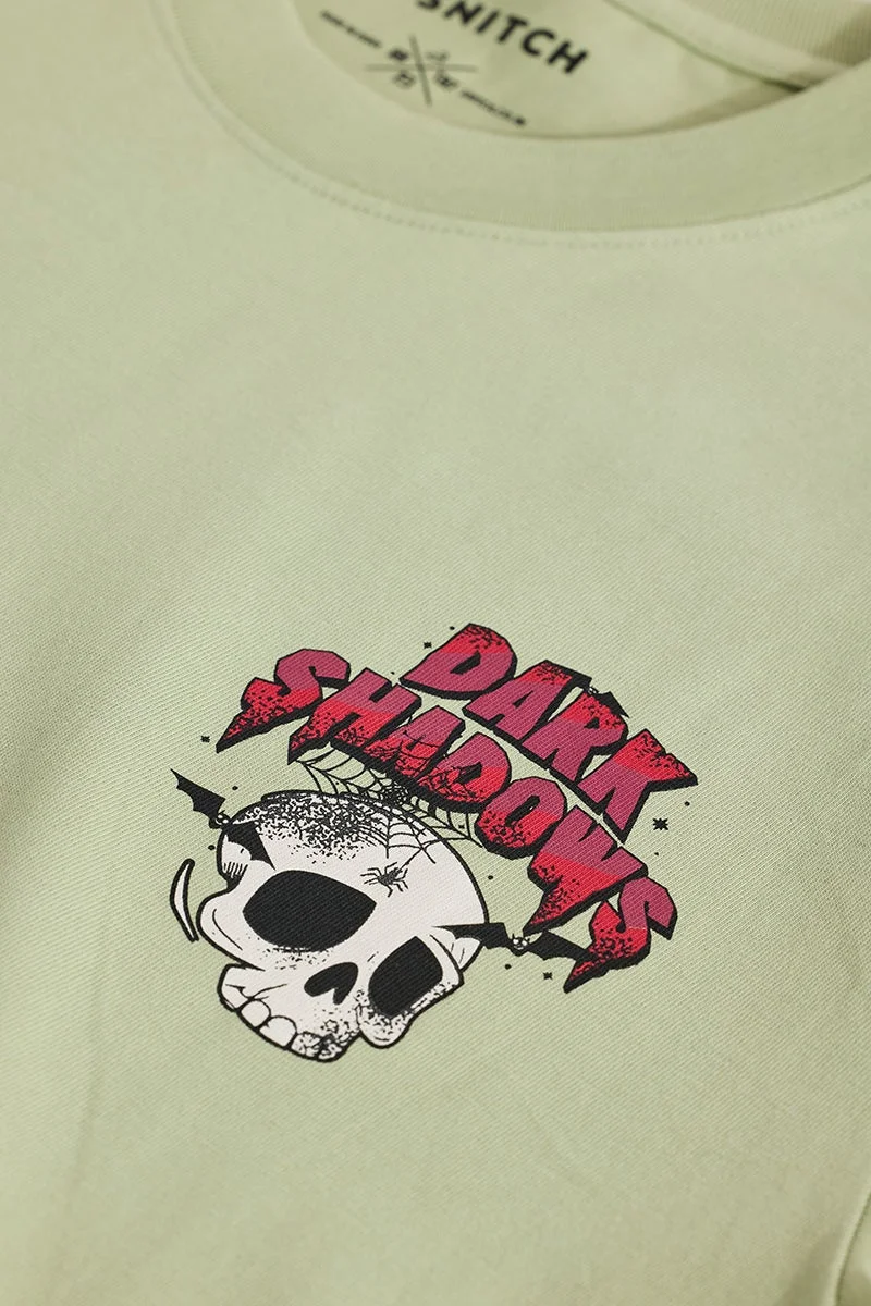 سنيتش تيشيرت ضيق بطبعة جرافيك بلون أخضر فاتح وظل داكن