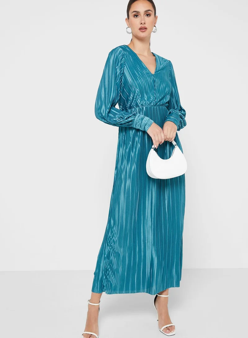 YAS V-Neck Plisse Dress