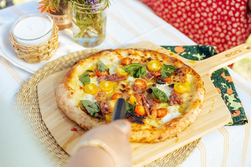 Ooni 14â€ Bamboo Pizza Peel â€“ 14 Inch Wooden Pizza Spatula Paddle, Pizza Cutting Board, Pizza Oven Accessories, Pizza Tools, Pizza Peel Wood, Pizza Board - Image 5