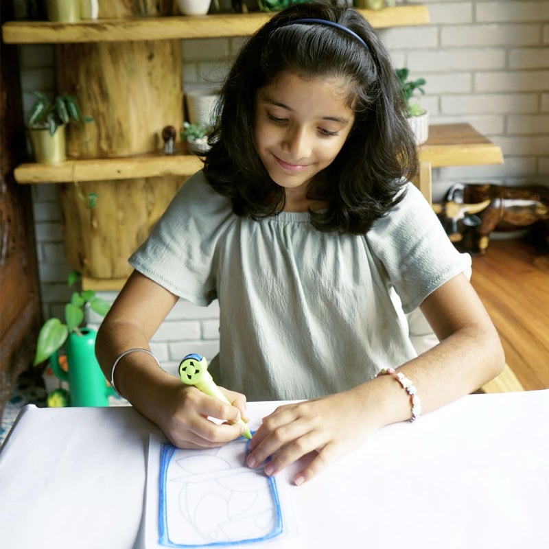 ZEPHYR Creative Factory Woolcro - Forest Friends, Art and Craft kit for Girls 5+, Yarn Craft, DIY kit, Travel Toys - Image 3