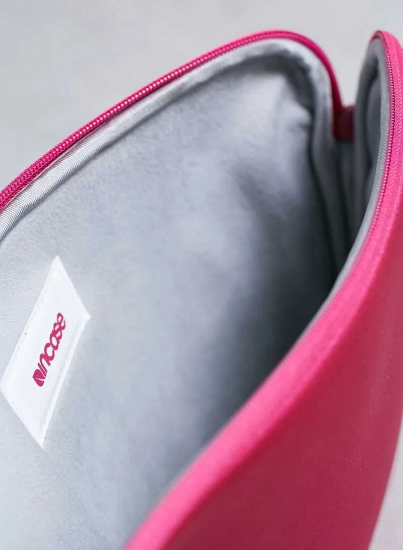 incase 13" MacBook Neoprene Sleeve