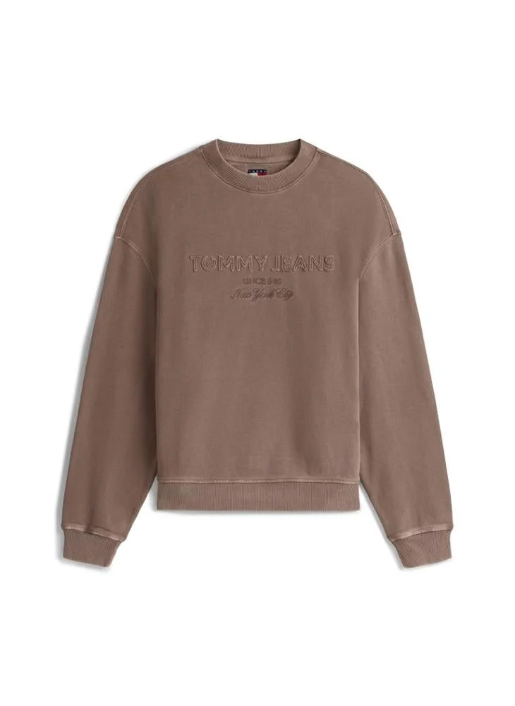 TOMMY JEANS  90S Gmd New Classics Sweatshirt for Men | Best Price UAE