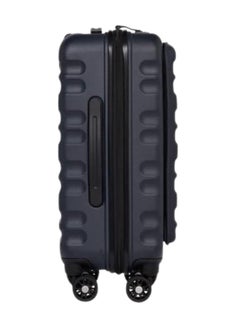 Antler The Clifton Cabin with Pocket has all the features of our best-selling Clifton cases, with the added benefit of a chic but practical front pocket.  - Image 2