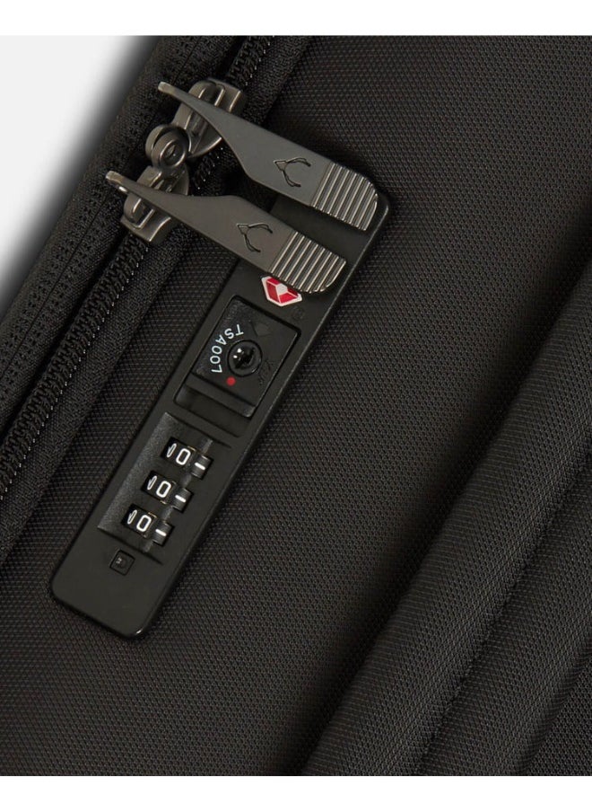 Antler - The Clifton Cabin with Pocket has all the features of our best-selling Clifton cases, with the added benefit of a chic but practical front pocket. - Image 1