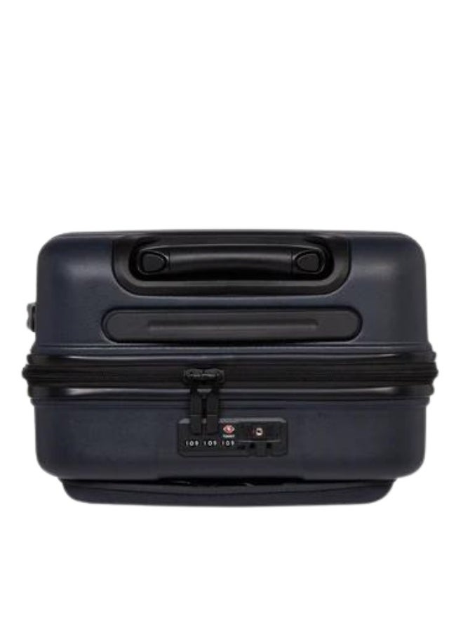 Antler - The Clifton Cabin with Pocket has all the features of our best-selling Clifton cases, with the added benefit of a chic but practical front pocket. - Image 1