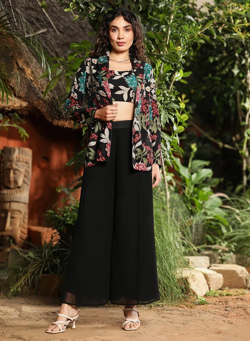  قصة Women's Obsidian Black Botanica Flared Co-Ord Set