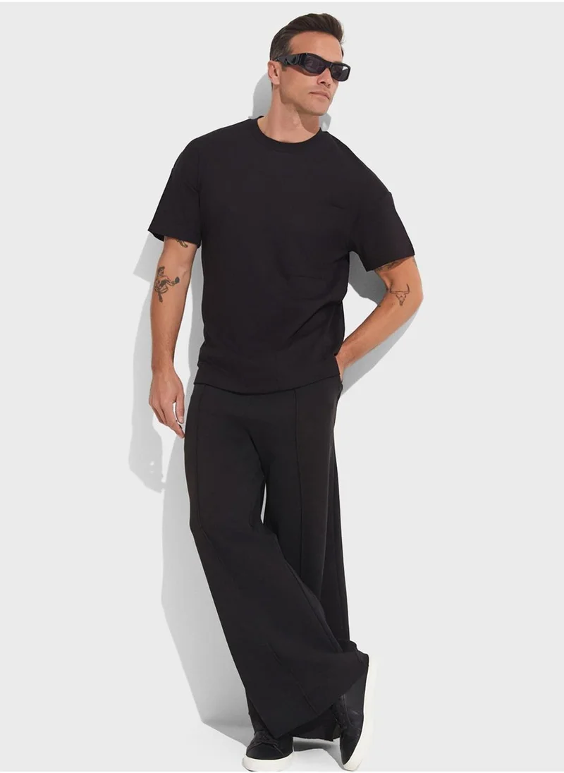جون Textured Crew Neck T-Shirt