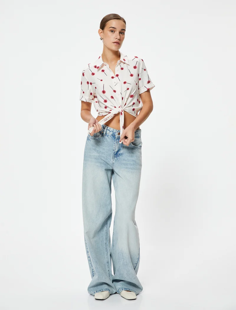 KOTON Lollipop Printed Crop Shirt