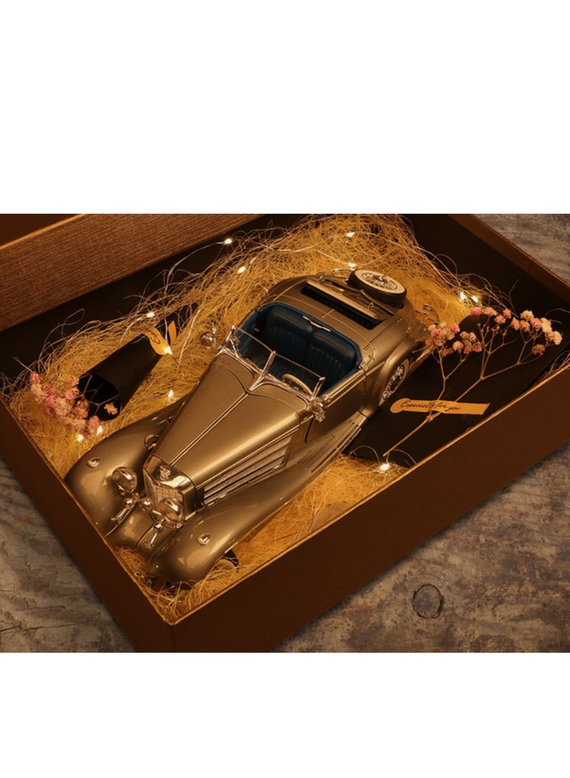 1:18 Scale Mercedes-Benz 500K Alloy Classic Car Model - Life-like Collectible Display and Gift - Image 3