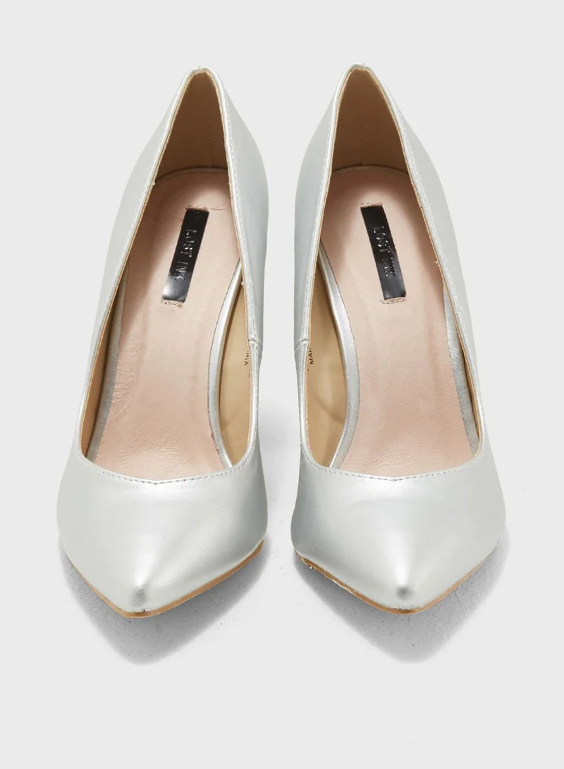 LOST INK Flared Heel Court Shoe