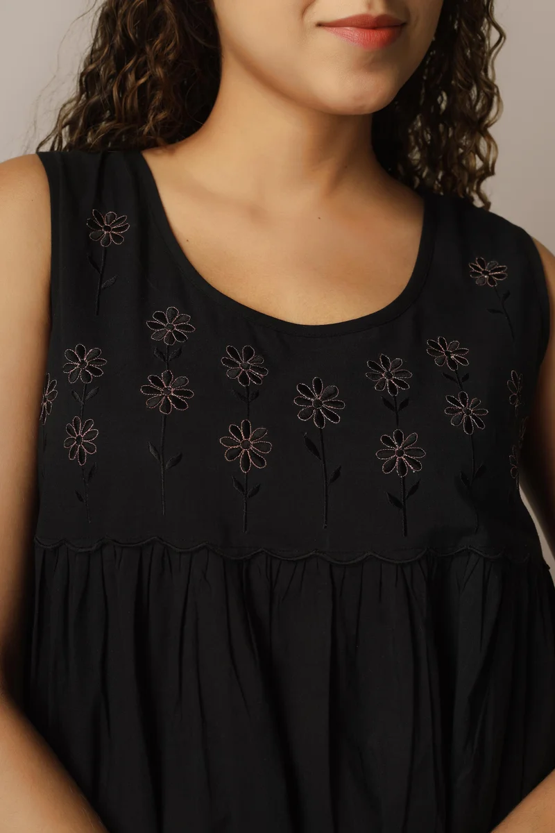 After Dark Sunflower, Black Nightdress