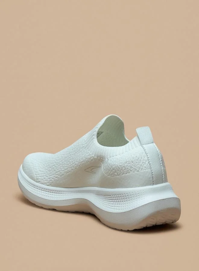 Dash Textured Slip-On Sports Shoes With Cushioning
