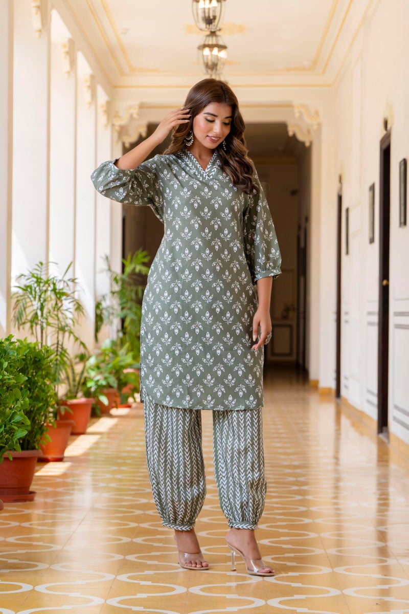 LookMark Women's Latest Printed Cotton Blend Straight Kurta and Afghani Pant Set Perfect for Casual and Office Wear (AZ-LM-P1-KS2070 Green-M) - Image 5