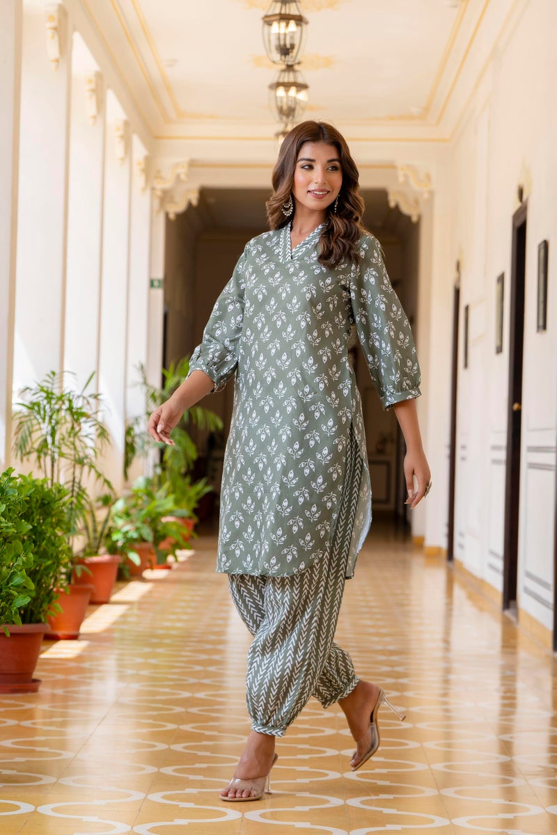 LookMark Women's Latest Printed Cotton Blend Straight Kurta and Afghani Pant Set Perfect for Casual and Office Wear (AZ-LM-P1-KS2070 Green-M) - Image 2