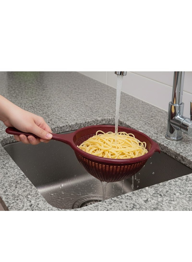 FAVELA Plastic kitchen colander with handle – ideal for draining and washing pasta, vegetables and fruits – burgundy color - Image 1