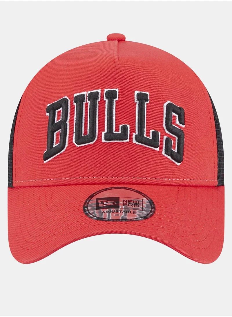 NEW ERA Men's Chicago Bulls Script Trucker Cap