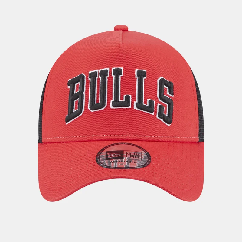 NEW ERA Men's Chicago Bulls Script Trucker Cap