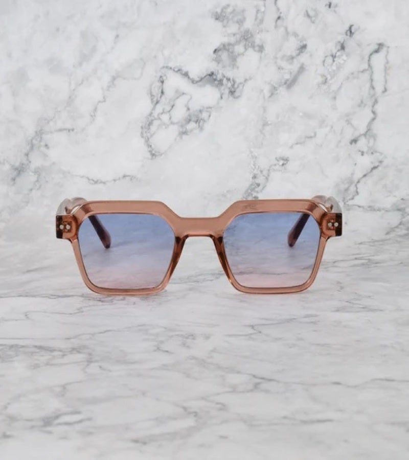  اكسبليست باوتس نظارات شمسية أنيقة للجنسين من إليوت شامبين - تدرج أزرق إلى وردي - Image 2