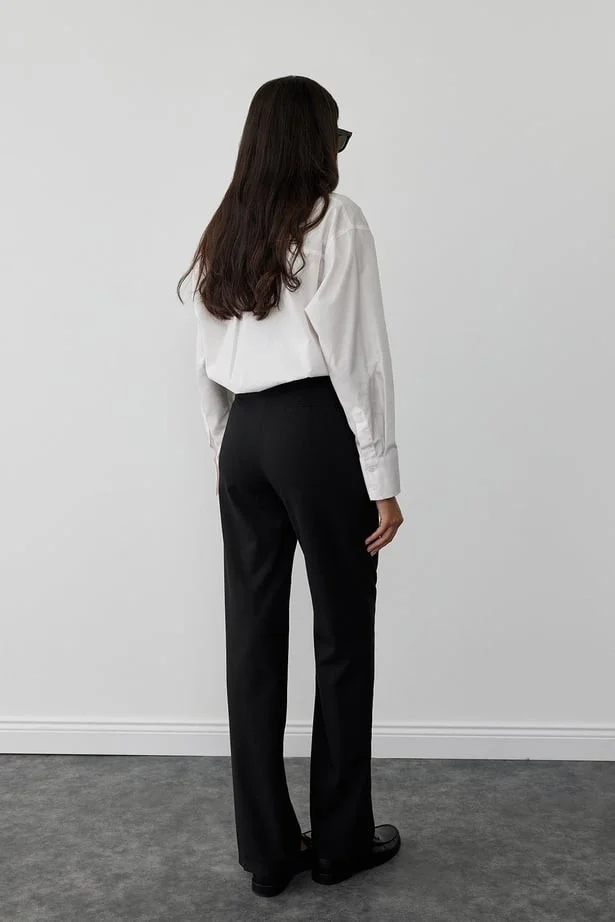 سود كوليكشن Saud Collection Black Everyday Straight Trousers