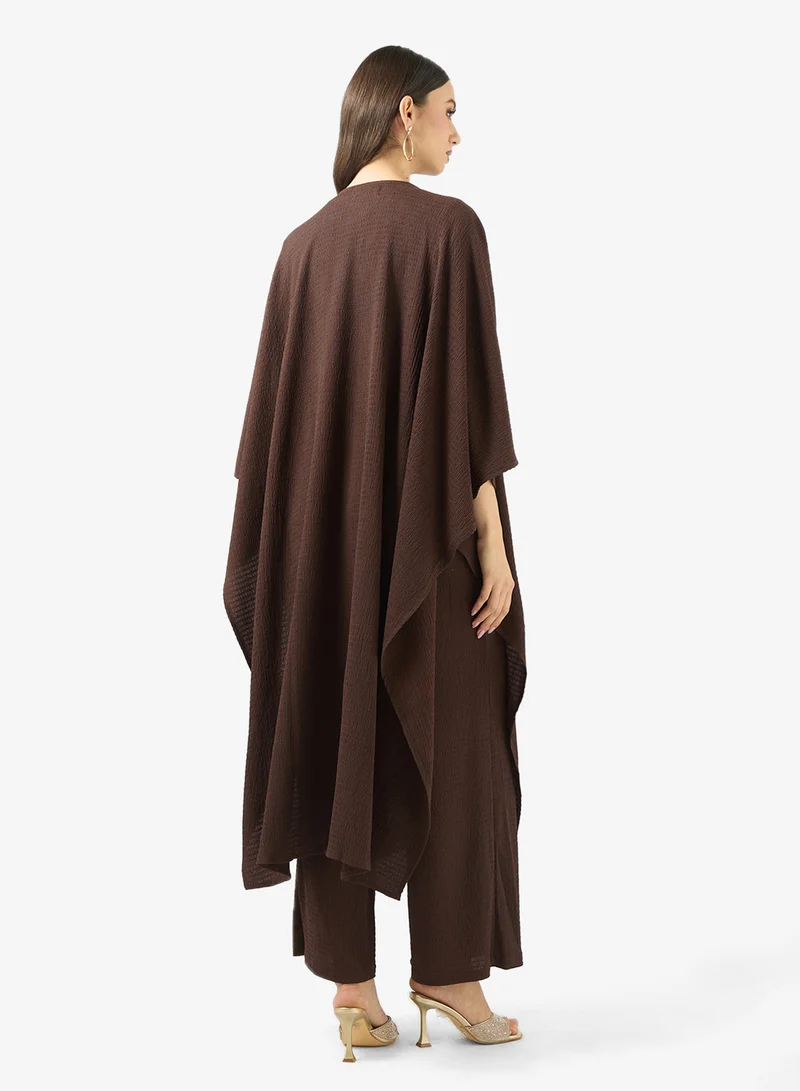 خزانة طقم بنطلون وغطاء طويل