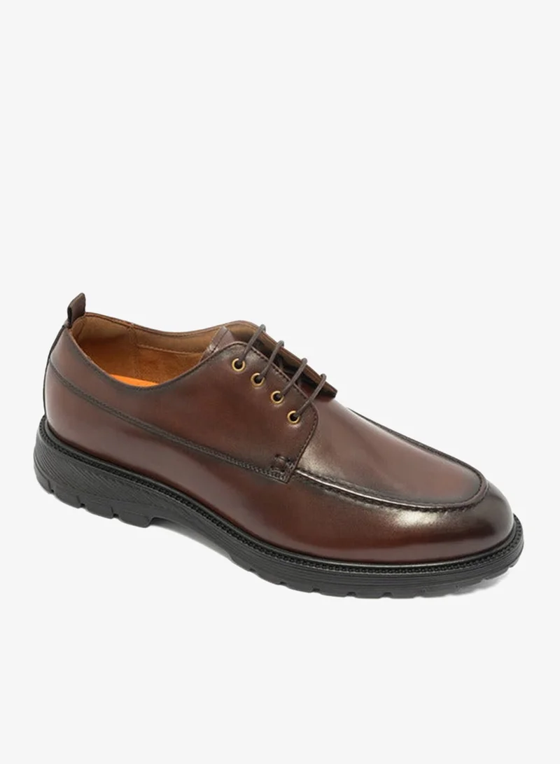 Le Confort Solid Lace-Up Derby Shoes