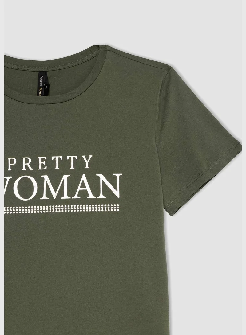 DeFacto Woman Regular Fit C Neck Regular Knitted Short Sleeve T-Shirt