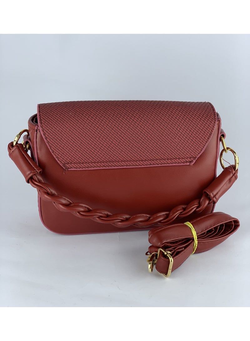 Elegant Women’s Leather Handbag – High Quality - Image 4