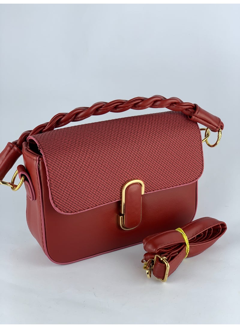 Elegant Women’s Leather Handbag – High Quality - Image 3