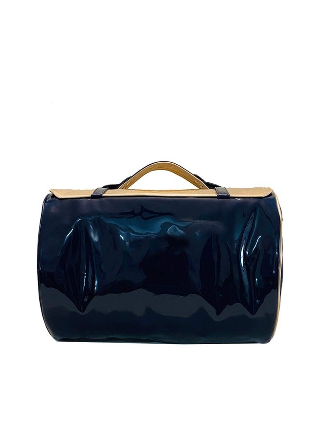 Strutt Travel Duffel with 24L Storage Capacity - Image 3