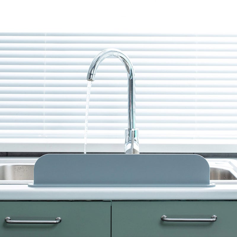 Sink Splash Guards, Prevent Water Spills in Kitchen, Durable Silicone Design - Image 3