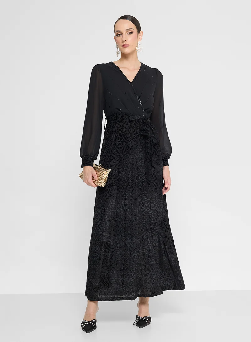 Khizana Puff Sleeved A-line Dress