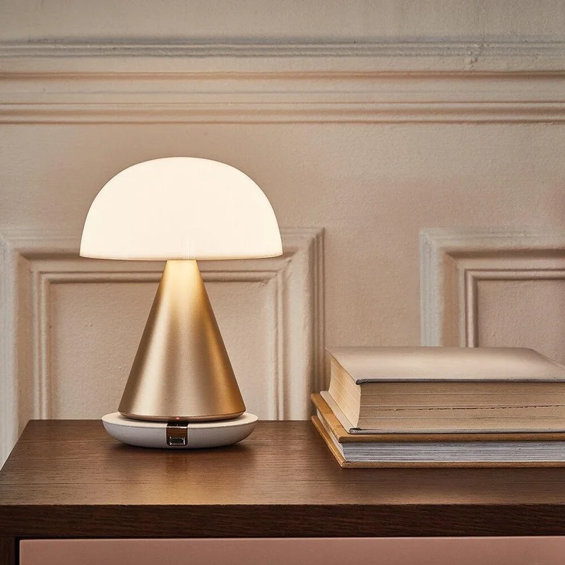 ليسكون مصباح  محمول كبير مينا