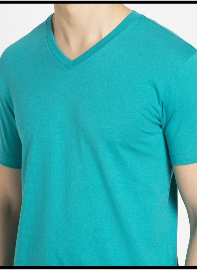 JOCKEY - Jockey 2726 Men's Super Combed Cotton Rich Solid V Neck Half Sleeve T-Shirt - Image 1