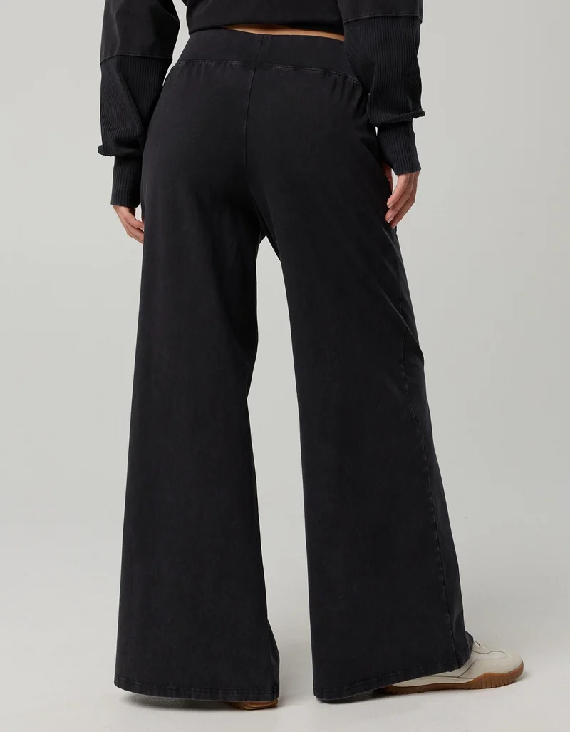 Aerie  OFFLINE By Aerie OG Cotton Super Wide Leg Pant for Women | Best Price UAE