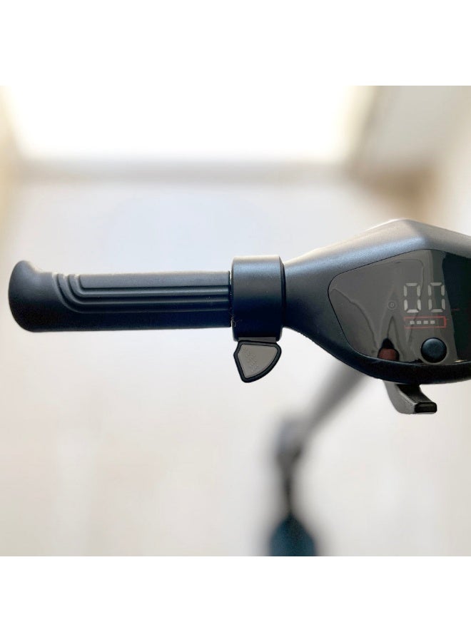 Crony سكوتر كهربائي للأطفال CRONY S31 – محرك 130 واط، بطارية 21 فولت / 2.5 أمبير، إطار ألمنيوم قابل للطي + أضواء LED RGB على السطح - أسود - Image 5