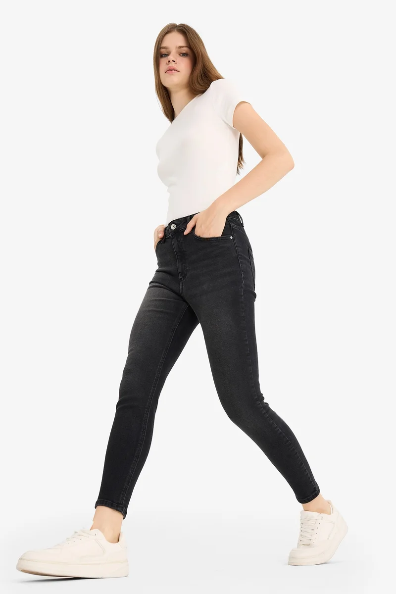Defacto  Skinny Fit High Waist Ankle Length Jeans for Women | Best Price UAE