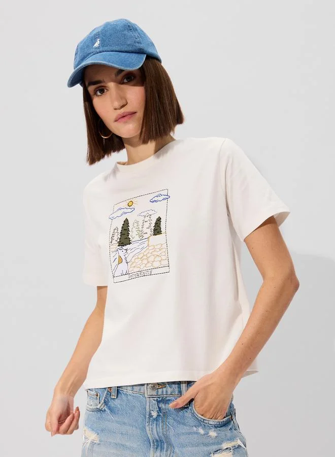 ذا سوليد ستور تيشيرت مطرز بقصة مريحة