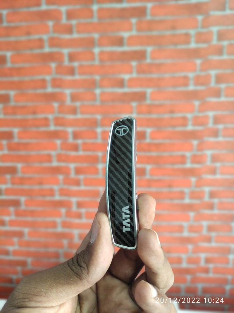 BIG FLAG Plastic 3D Gel Coated Car Door Guard - Carbon Fiber Universal For Specific Brand (Pack Of 4, 3Ddgcfvar, Tatta) - Image 2